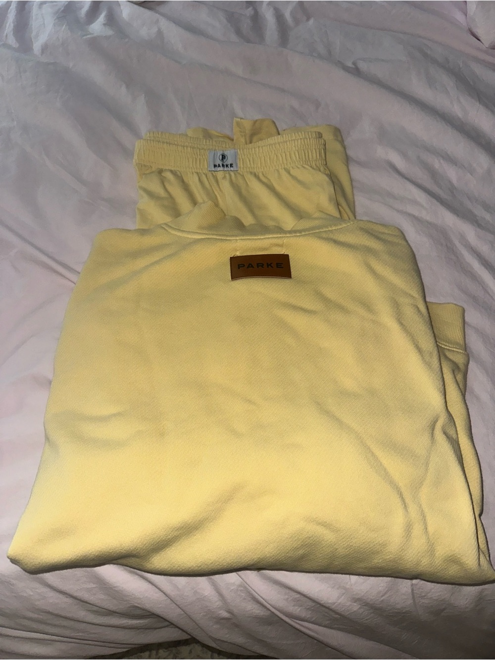 Parke yellow set - Picture 2 of 2